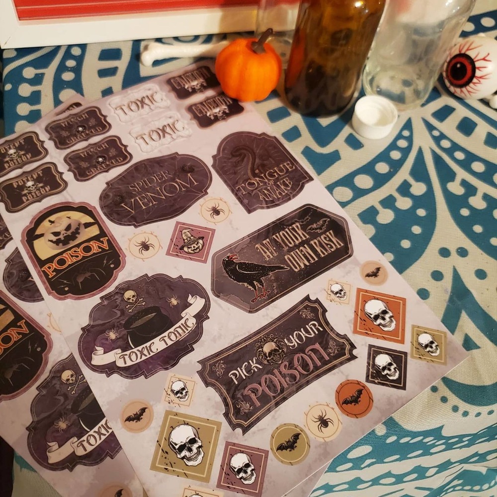 Diy Halloween potion bottle kit upcycle stickers potion - Picture 6 of 10